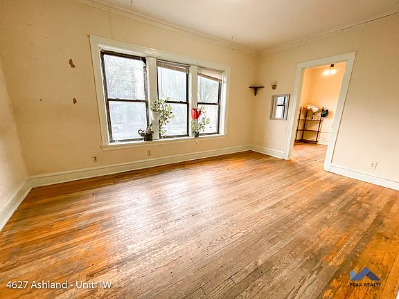 4th image of 4615 N Ashland Ave #1W