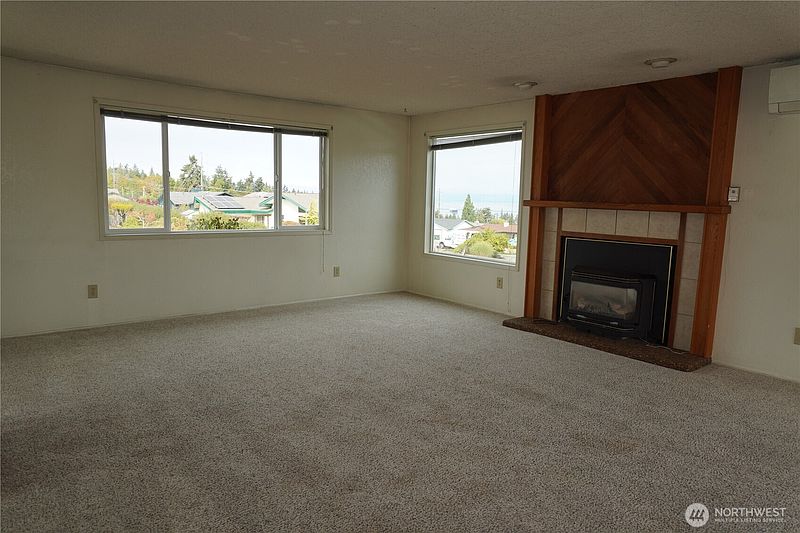2nd image of 711 Christman Place