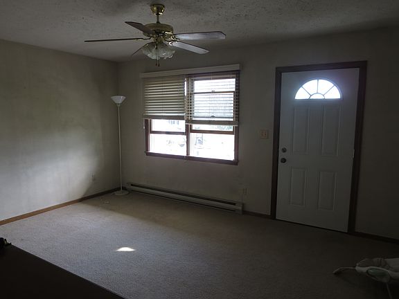3rd image of 1739 Hearthside Dr