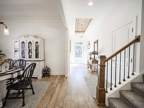 5th image of 3517 Chianti Cir