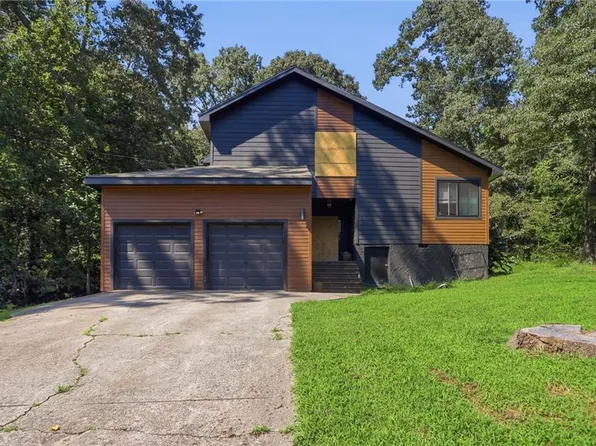 2668 Royal Oak Ct, Acworth, GA 30102