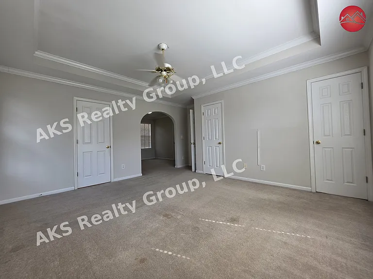 1108 Colony Trl — Photo 8