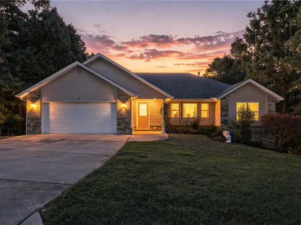 1 Bacton Ln, Bella Vista, AR 72714