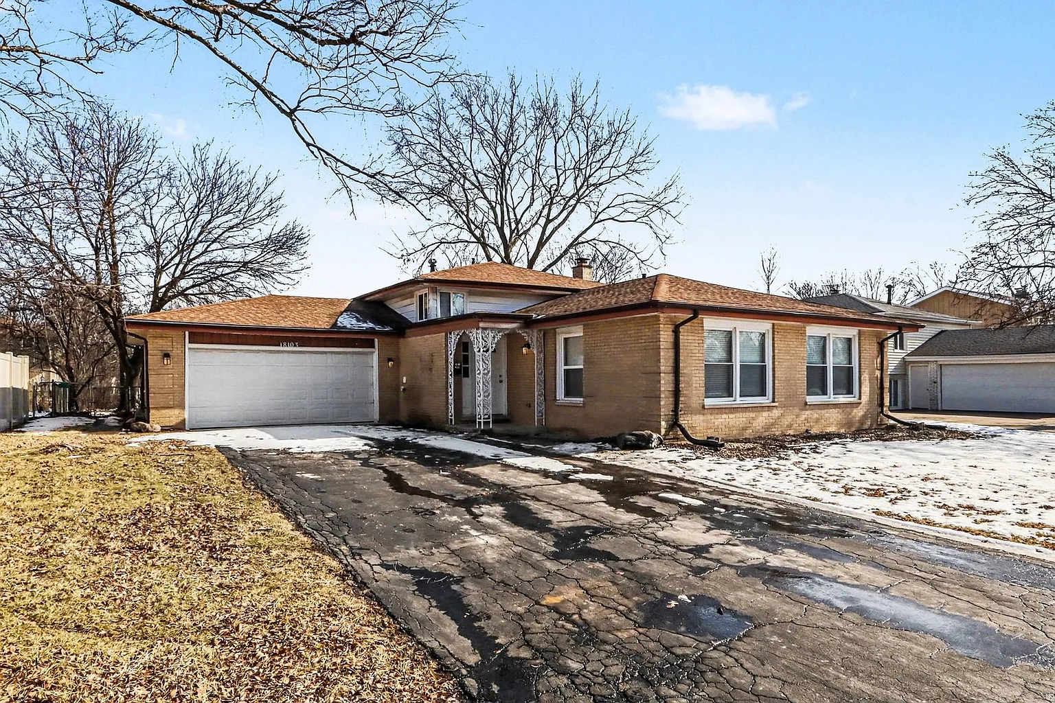18103 Cherrywood Ln photo 1