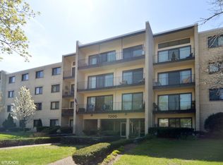 7200 N Ridge Blvd APT 3A, Chicago, IL 60645