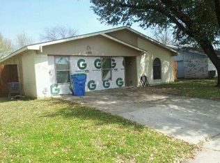 5921 Maple Ln, Rowlett, TX 75089