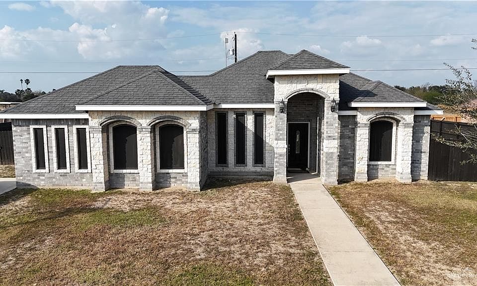 1st image of 321 Gladiola Dr