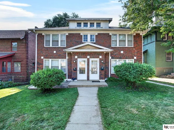 122 N 38th St, Omaha, NE 68131