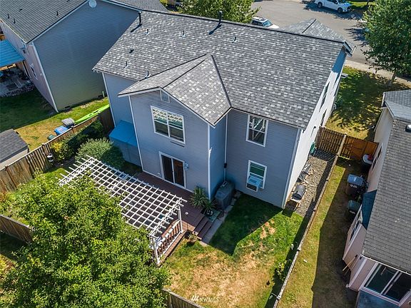 5th image of 10417 195th Street Ct E