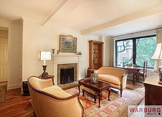 Sold by Warburg | media 26