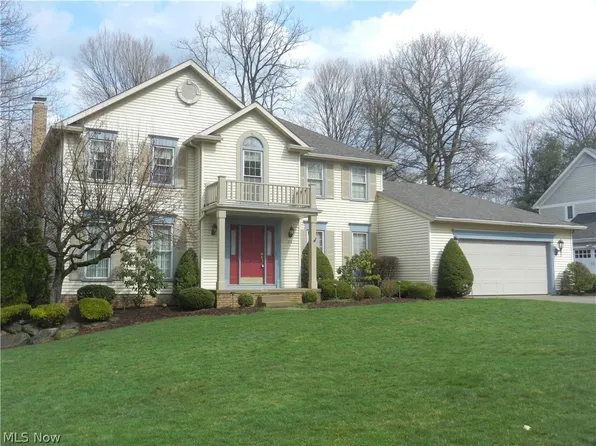 274 Steeplechase Ln, Munroe Falls, OH 44262