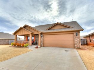 19001 Bajo Dr, Edmond, OK 73012