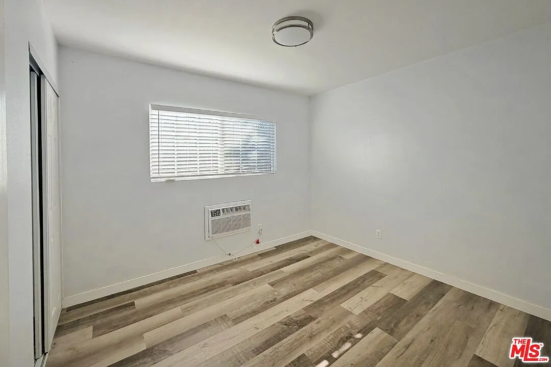 2 bed, 1.0 bath, 750 sqft, $2,595 — Photo 4