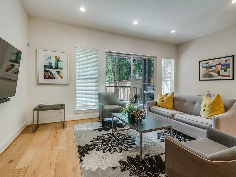 1005 Mount Auburn Ave — Photo 13