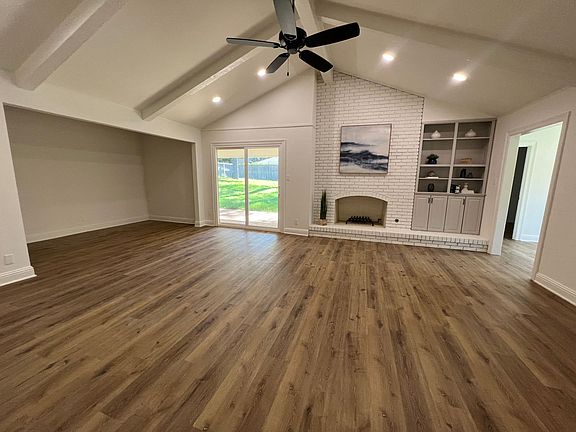 3rd image of 540 Dunmoreland Dr