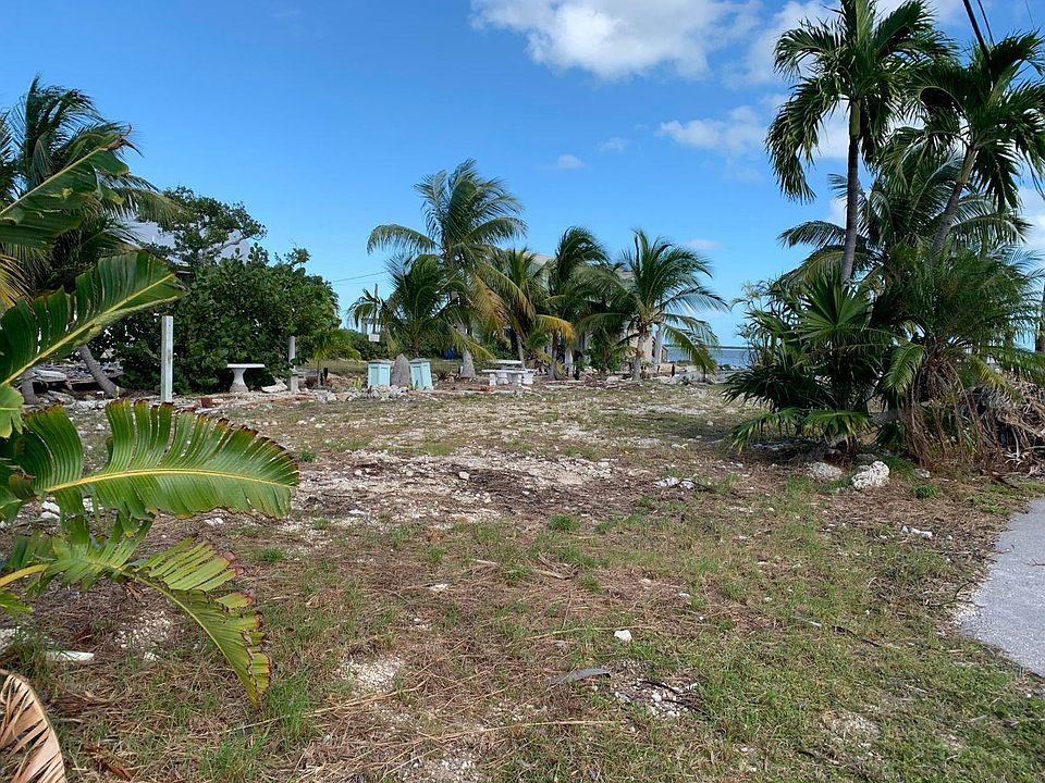 1st image of 31529 Avenue E