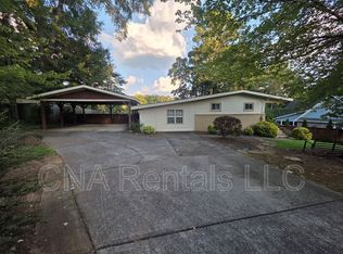 3659 Ashwood Dr SE, Smyrna, GA 30080