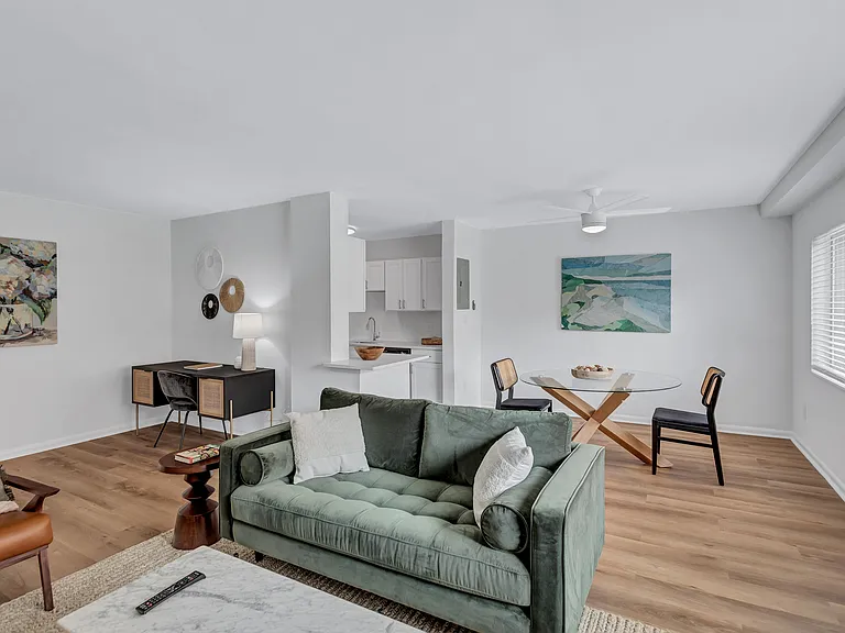 Infinity Apartments — Photo 7