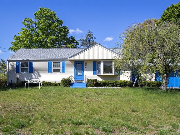 3rd image of 49 Fitzgerald Rd