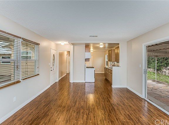 5th image of 7385 Dunkirk Ave