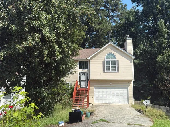 2773 Live Oak Trl, Atlanta, GA 30349