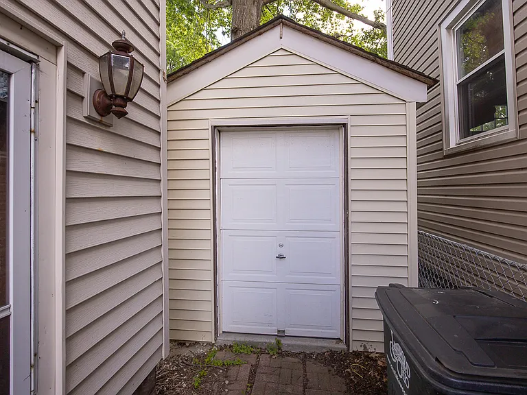 1545 Coutant Ave — Photo 4