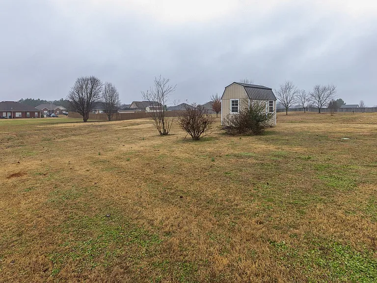 134 Natalie Jane Dr — Photo 25