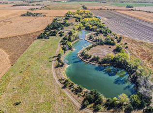 241 8a Rd, Schuyler, NE 68661