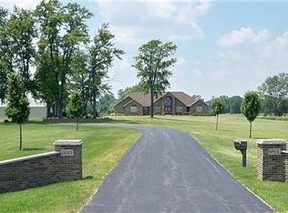 13634 N 600 E, Demotte, IN 46310