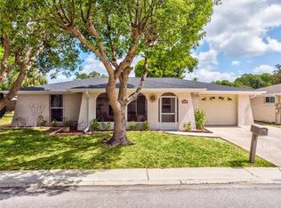 7645 Summertree Ln, New Port Richey, FL 34653