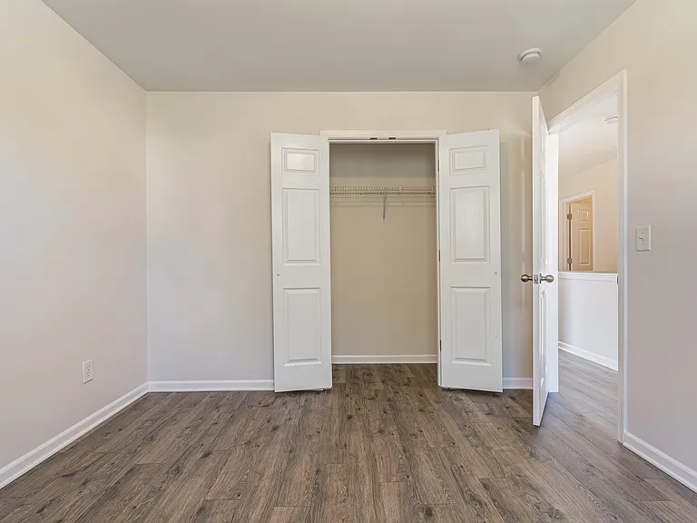 1006 Solomon Ln — Photo 27