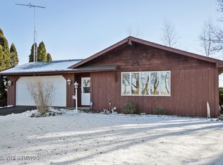 6445 Pine Bluff Rd, Morris, IL 60450