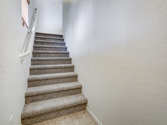 3rd image of 2849 E Dunbar Dr
