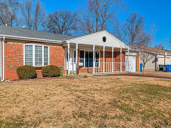 2nd image of 7427 Foxfield Dr