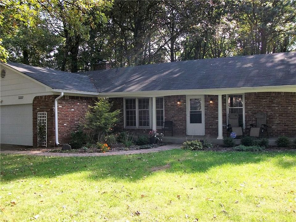 1st image of 3337 Devereaux Dr