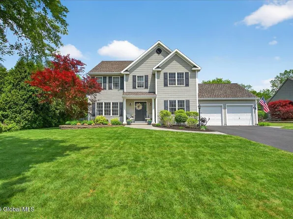 5 Packetboat Court, Waterford, NY 12188