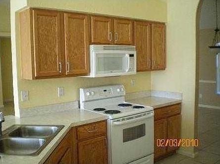2nd image of 6980 Grapeview Blvd