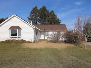 1703 230th St, Williamsburg, IA 52361