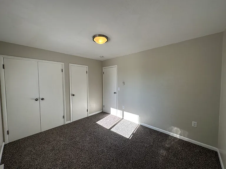 6995 W 200 N #11 — Photo 27