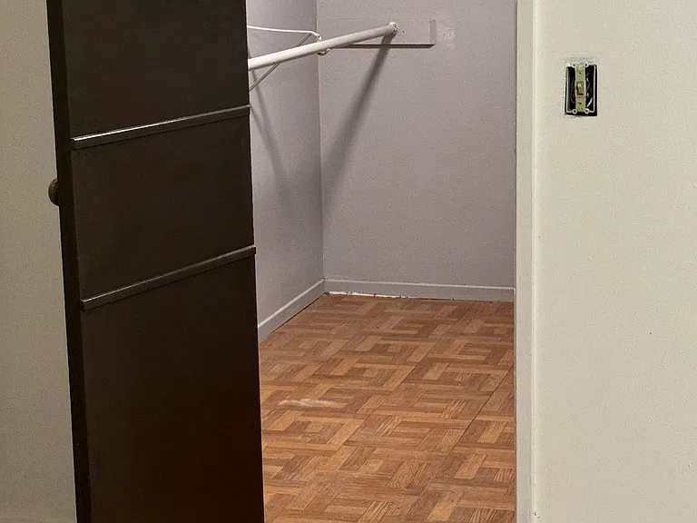 8800 Cedros Ave #203 — Photo 15