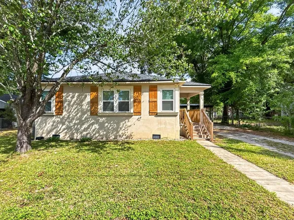 722 Powell Dr, Niceville, FL 32578
