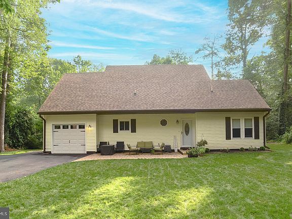2nd image of 23252 Scotch Pine Ct