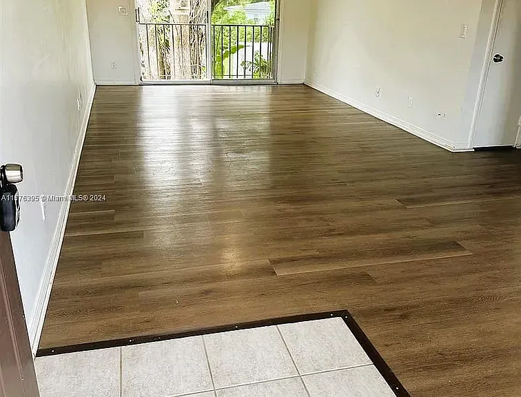 1748 El Camino Rd #6 — Photo 4