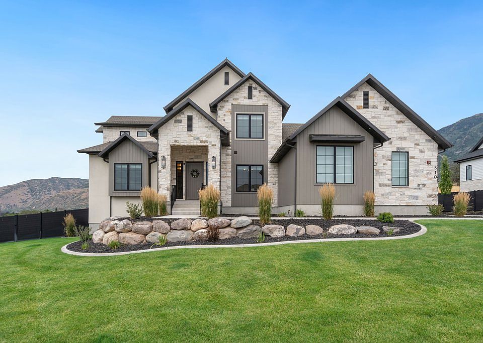 1st image of 310 S Autumn Blaze Cir