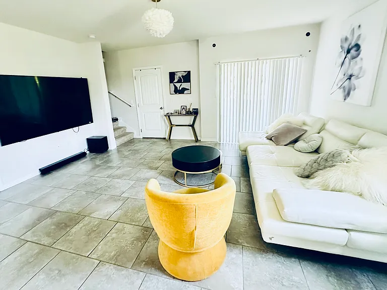 9955 Schroeder Aly — Photo 11