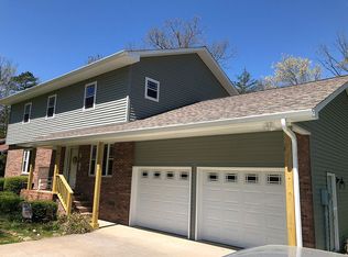 124 Heritage Dr, Oak Ridge, TN 37830