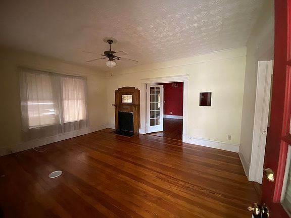 4th image of 1430 Wadley Ave