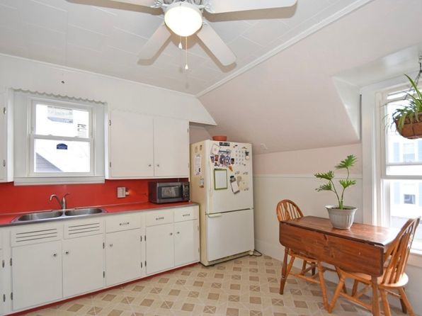313 Parker St UNIT 1
