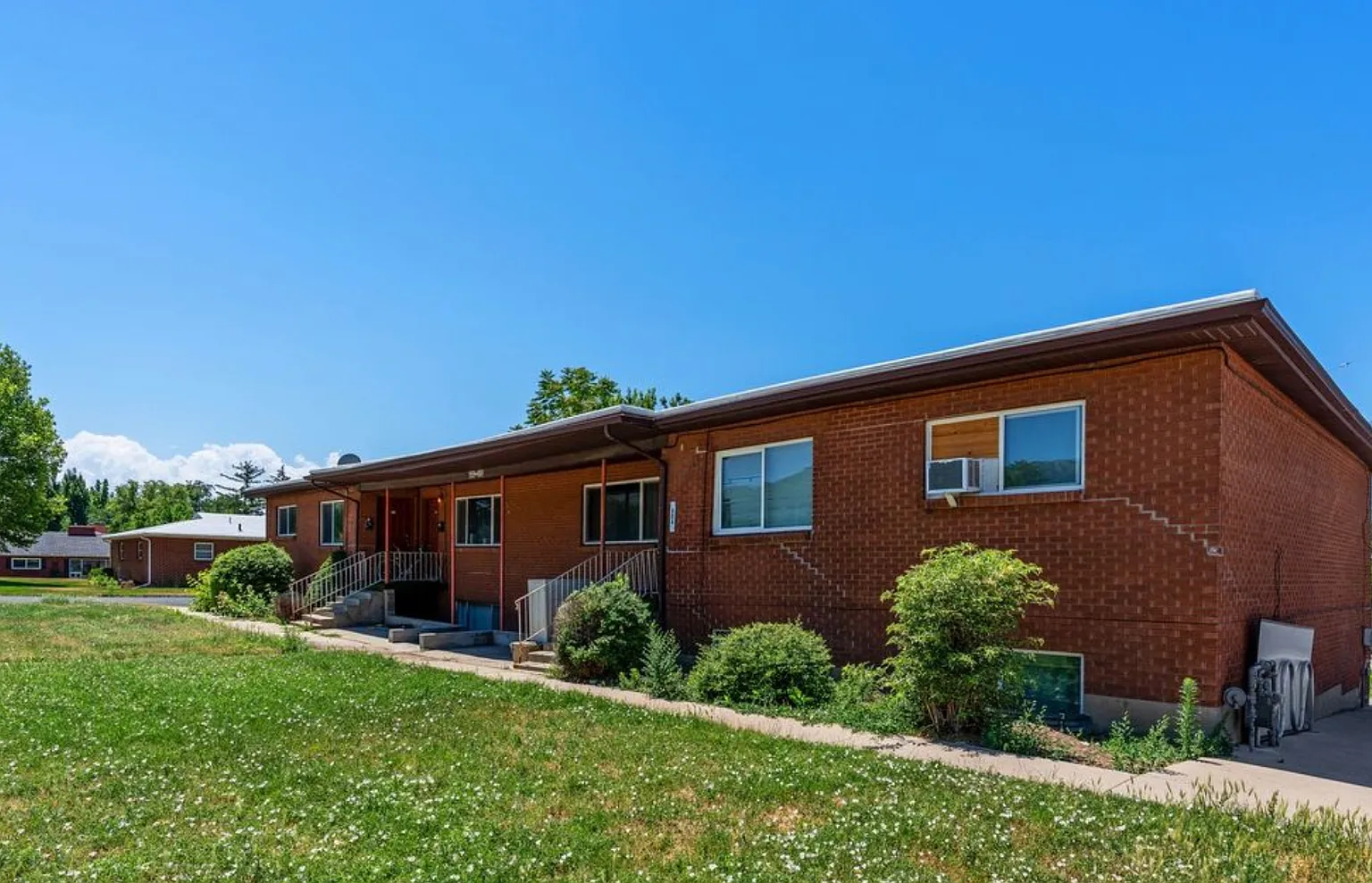 Orchard Drive Apartments — Photo 2