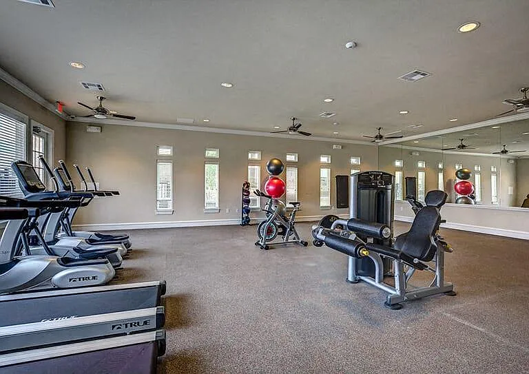 Residence at Gateway Village — Photo 26